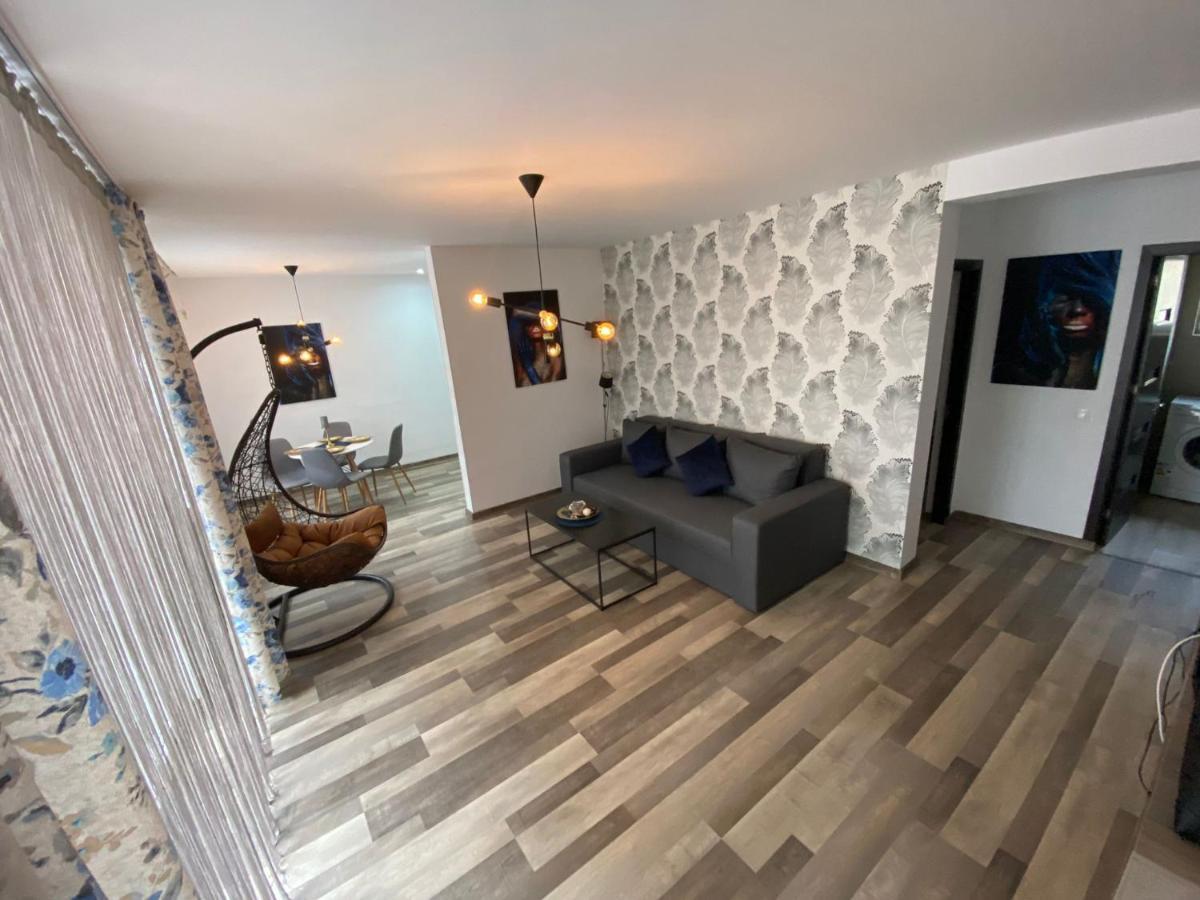 Năvodari Apartament Ella T8 מראה חיצוני תמונה