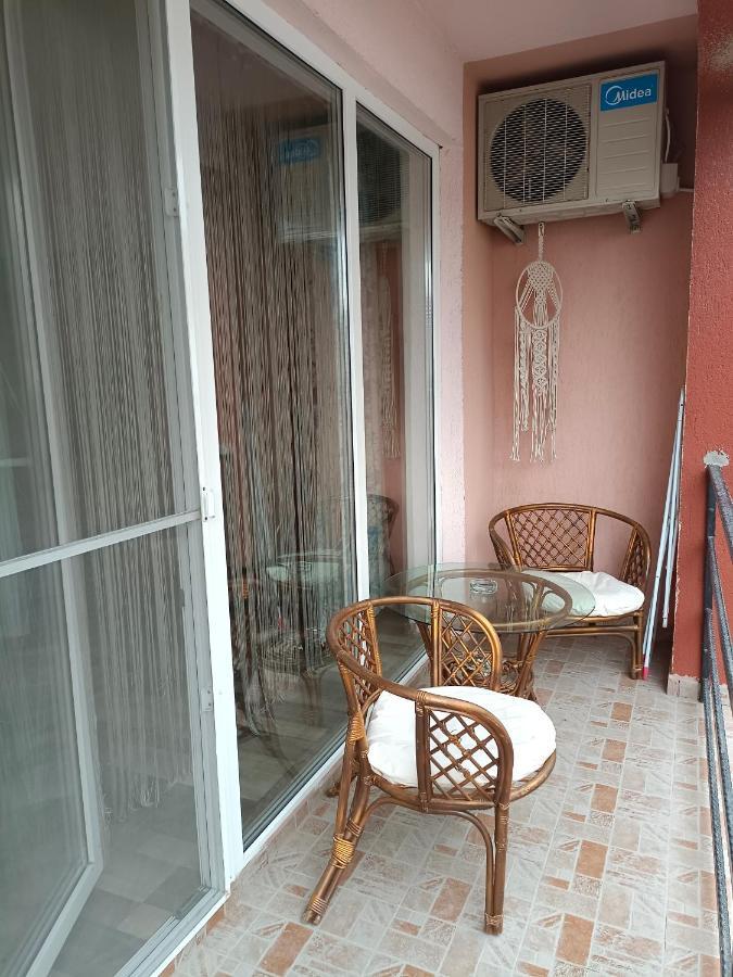 Năvodari Apartament Ella T8 מראה חיצוני תמונה